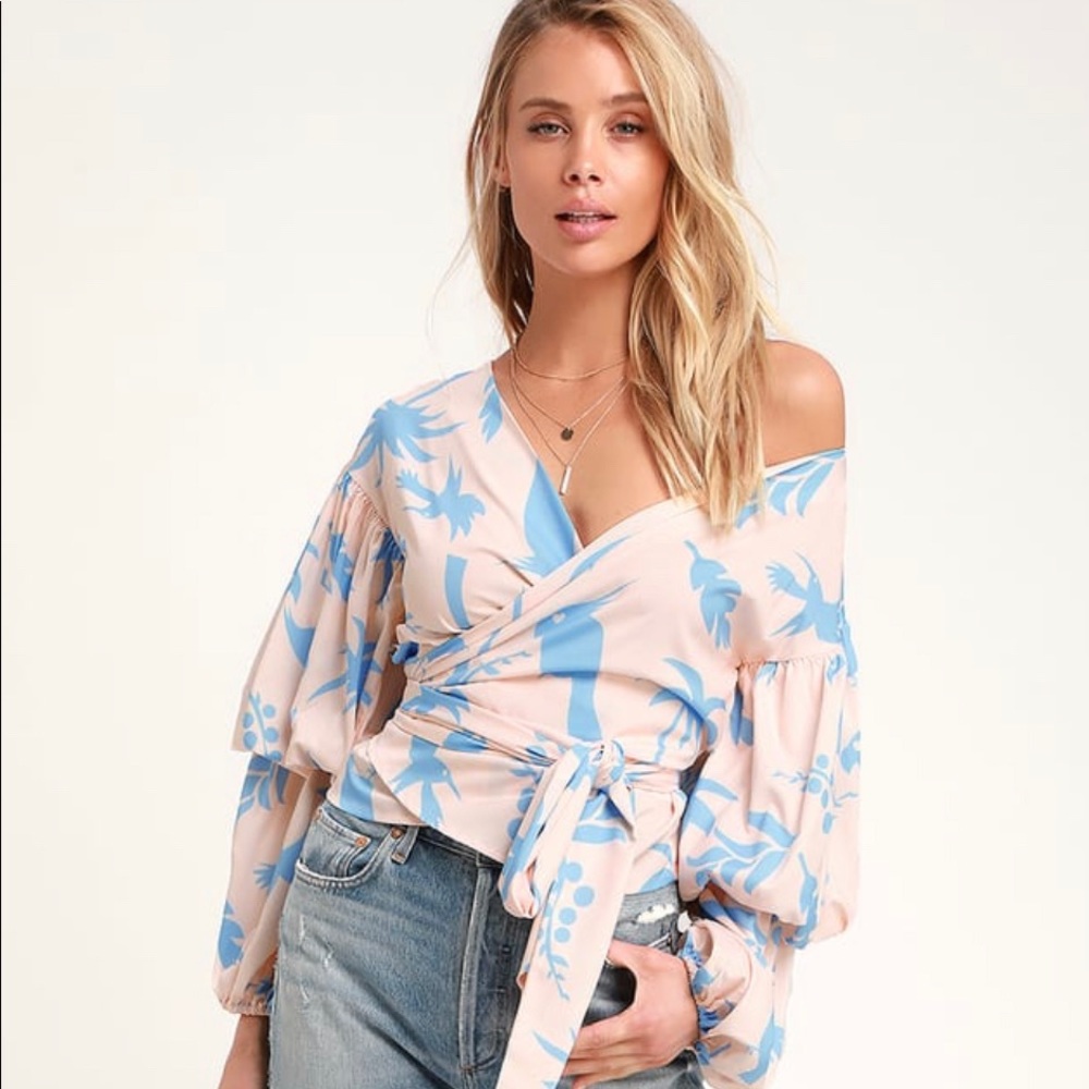 Lulu’s Puff Sleeve Wrap Top